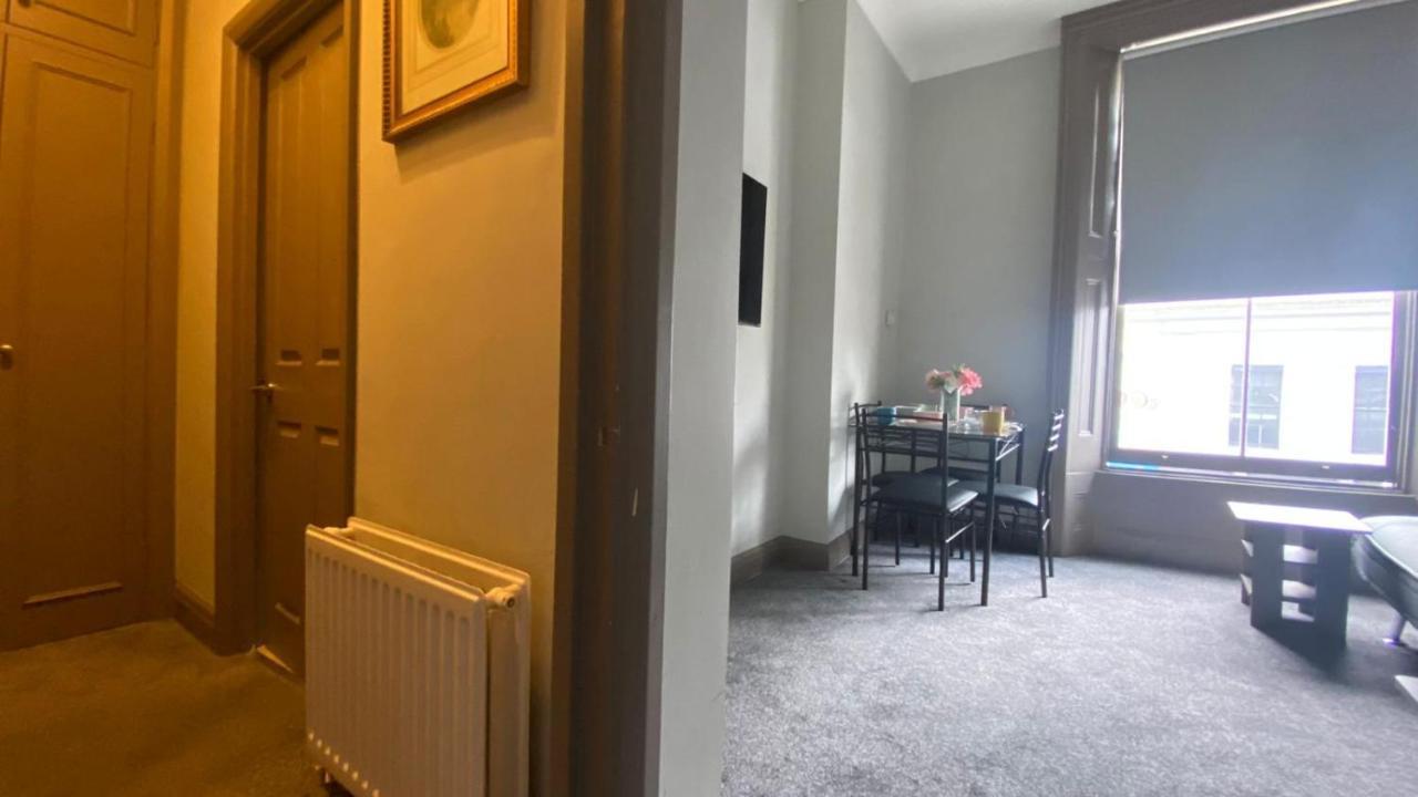 3 Notting Hill, Portobello Road-Amazing Location! 런던 외부 사진