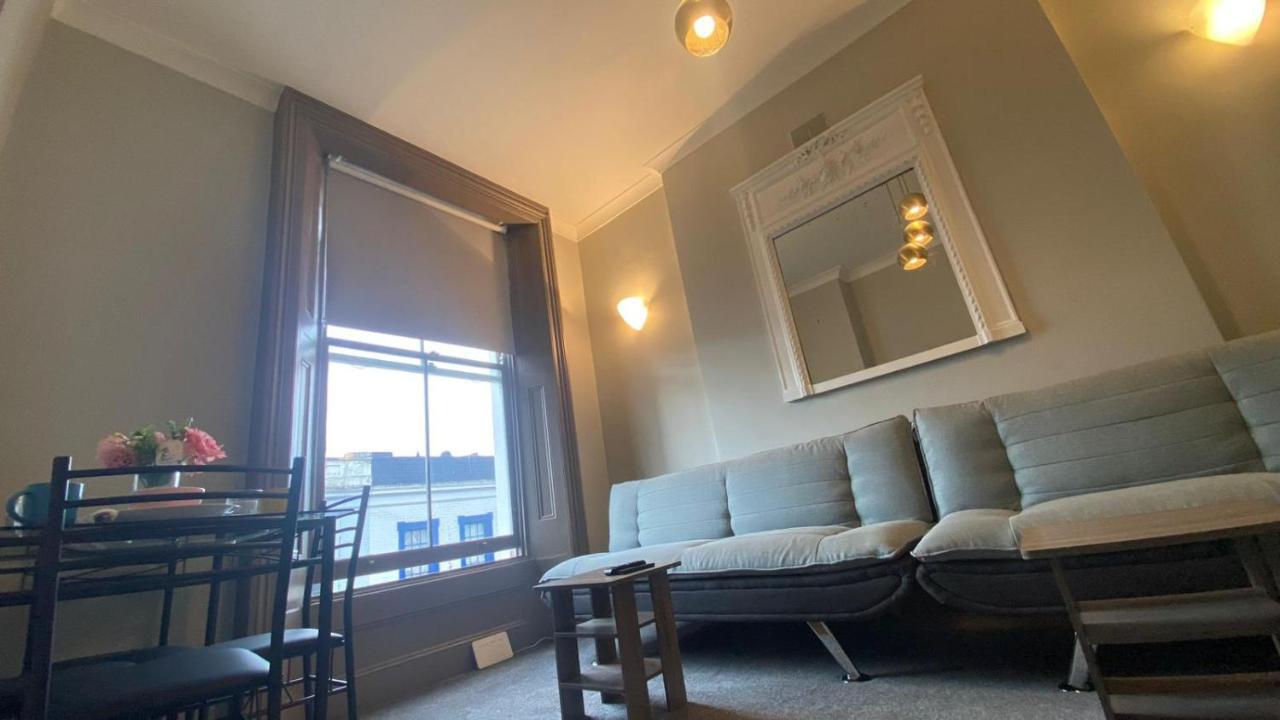 3 Notting Hill, Portobello Road-Amazing Location! 런던 외부 사진